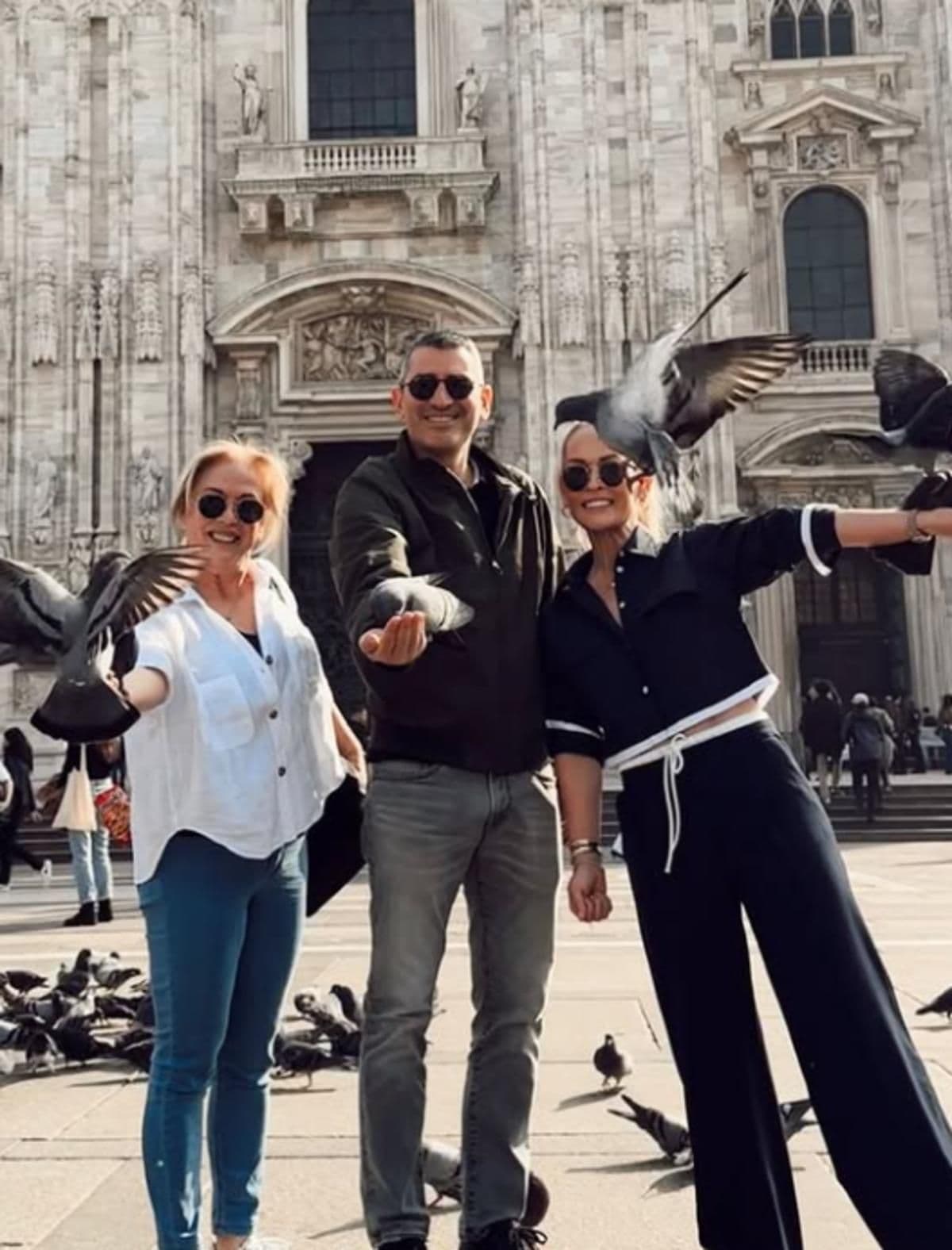 Meriç Keskin’in yakınlarıyla birlikte seyahatte çekilmiş bir karesi